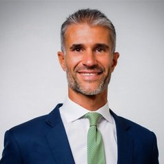 Alessandro Viviani, family banker presso Banca Mediolanum.