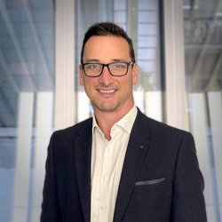 Ernst Knacke, Head of Research, LeifBridge and Shard Capital