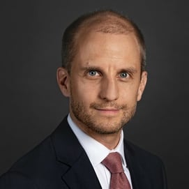 Reto Cueni, Economista, Vontobel